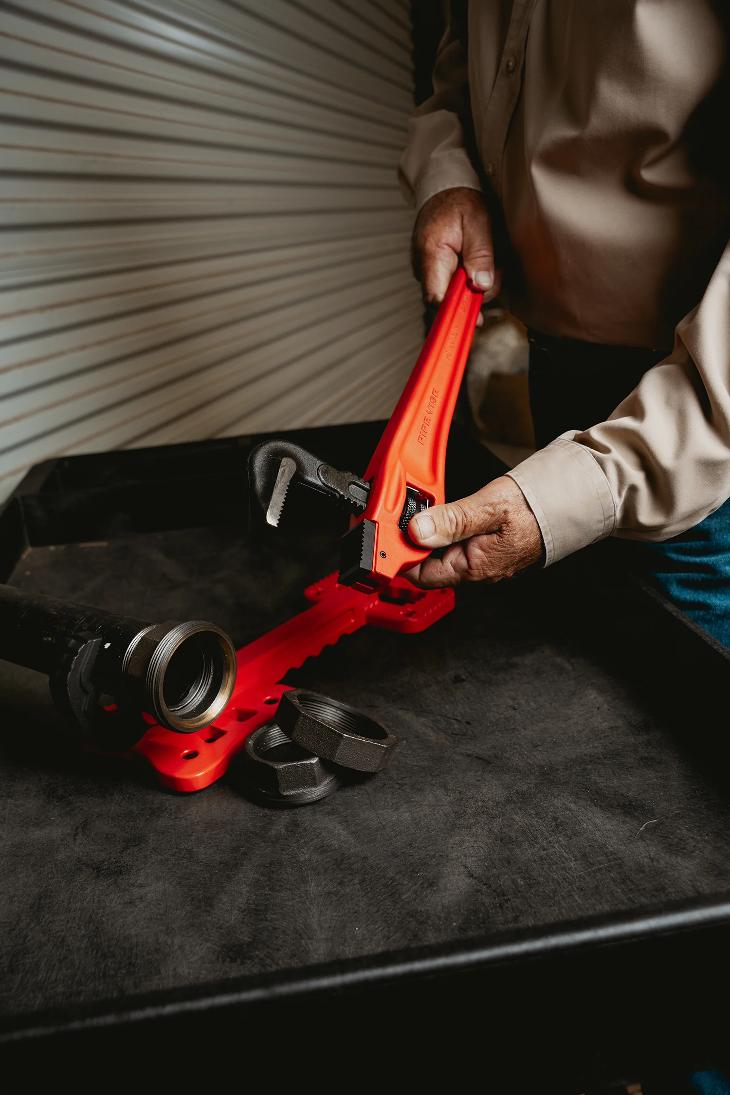 18" Aluminum Offset Pipe Wrench (OAPW18) - Image 3