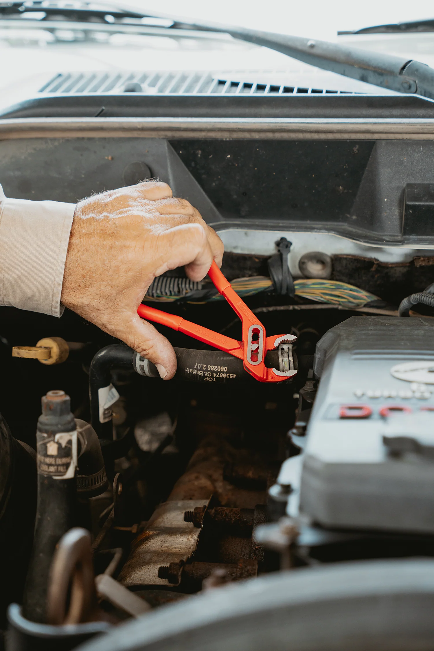 7" Slim Jaw Pliers (WPP7) - Image 5