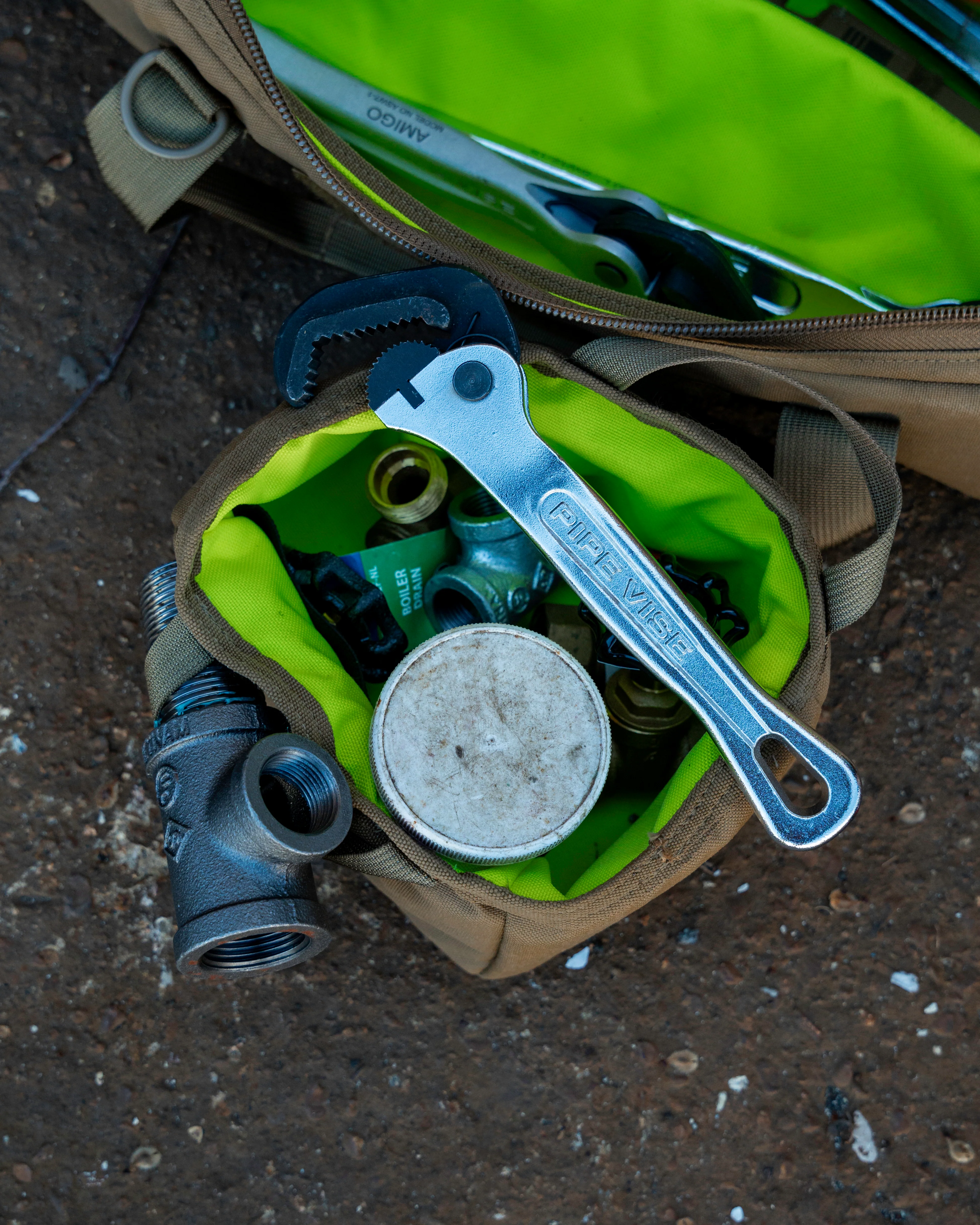 Amigo Slim 4 Piece Set. 1" Capacity. - Image 4