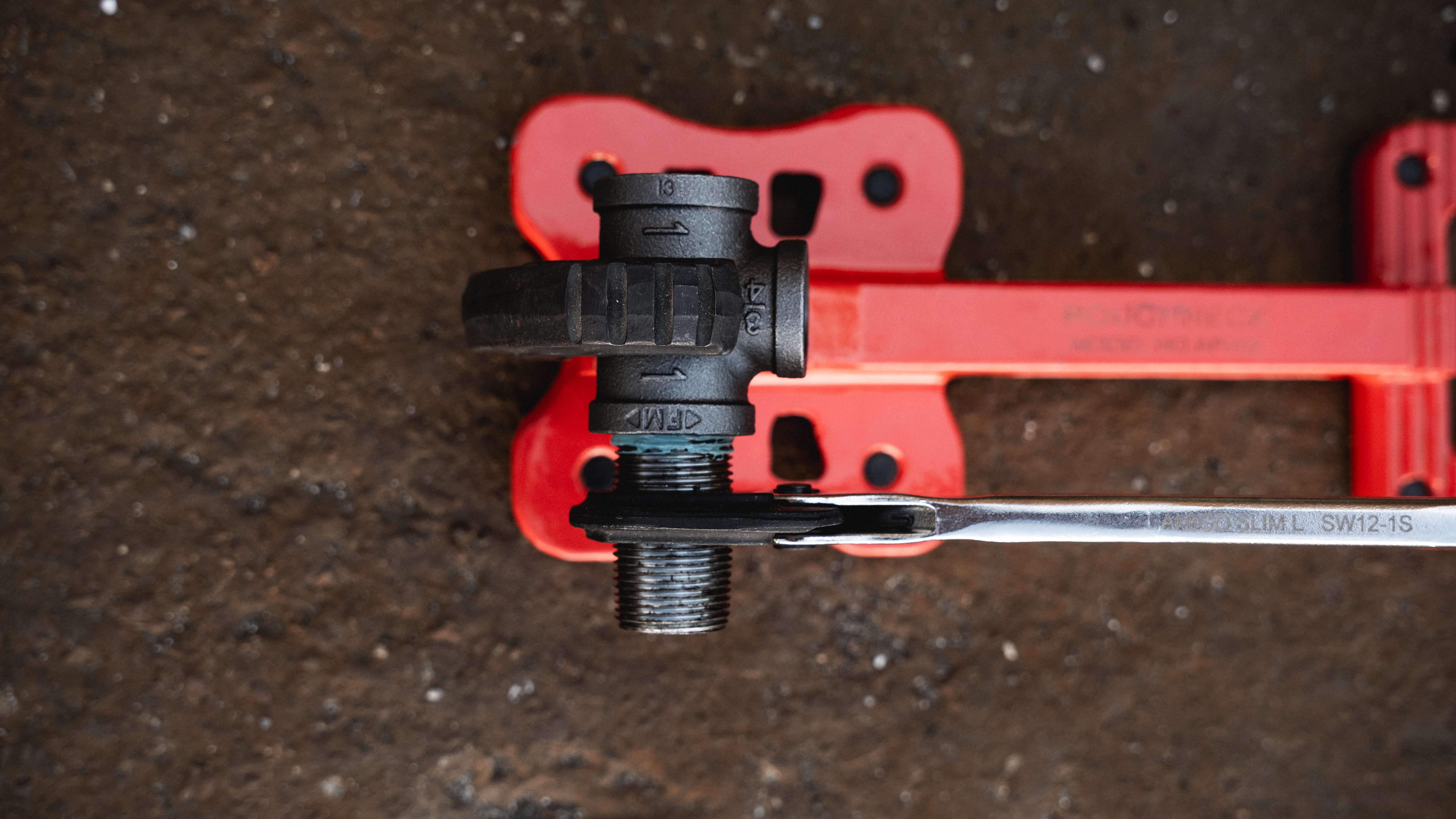 The Roughneck™ Steel (SPV02). 2" Capacity. - Image 5